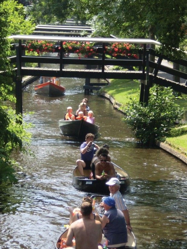 giethoorn-10-620x826.jpg