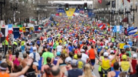 Boston Maratonu’nda Karşıdan Karşıya Geçiş Seremonisi!