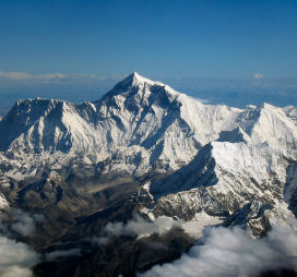 Küresel ısınma deniz seviyesini yükselttiğine göre Everest’in boyunu kısaltır mı?